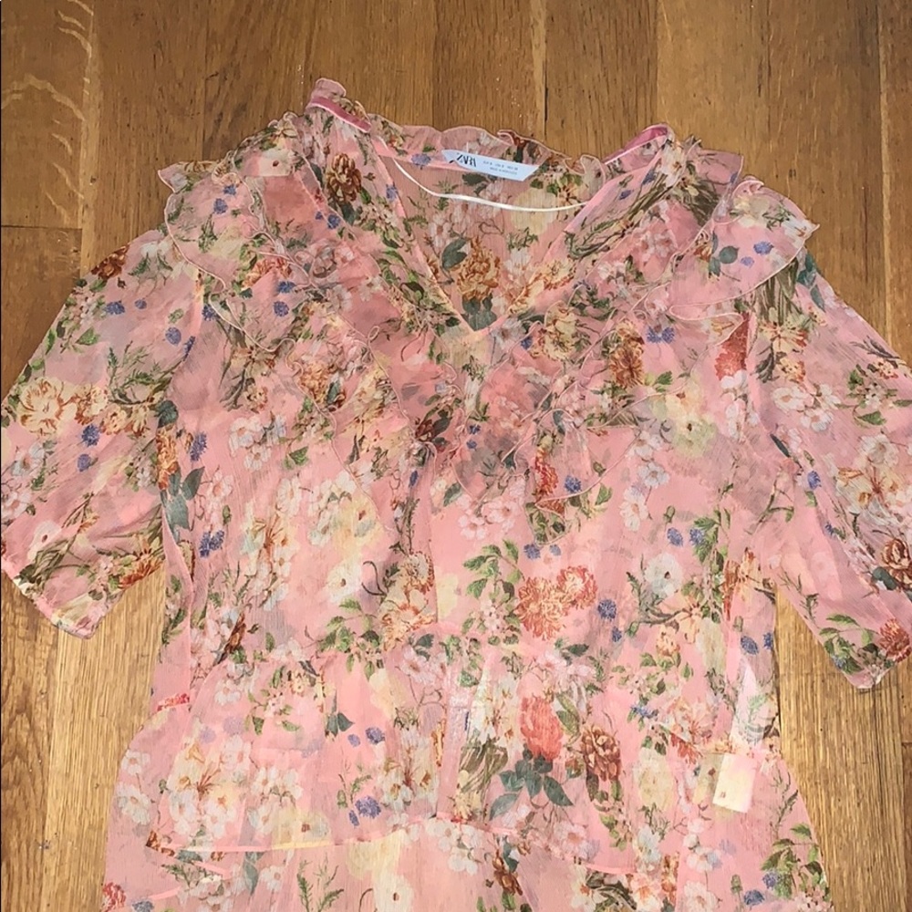 V neck floral blouse